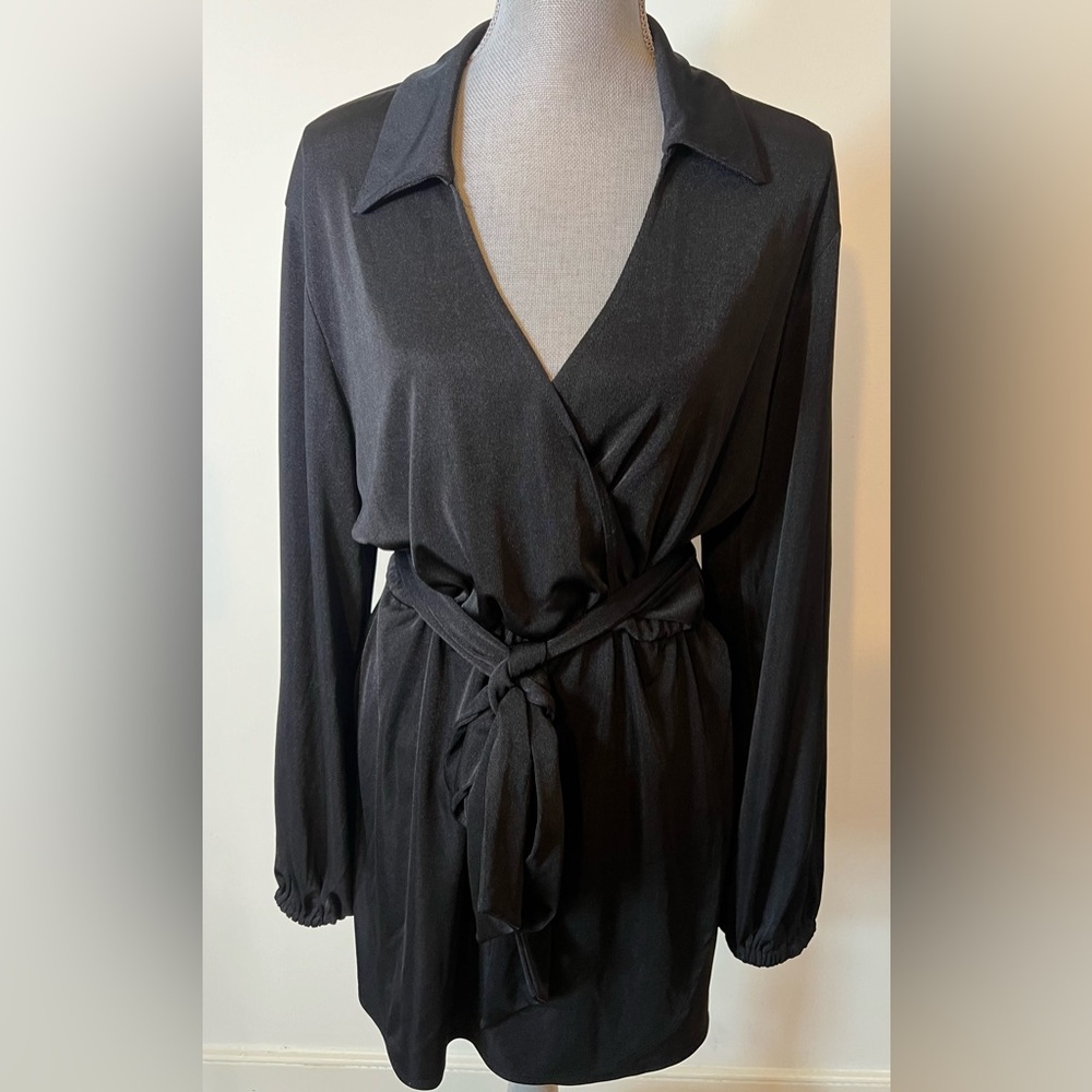 Show Me Your Mumu Black Wrap Dress Dress sz L NWT
